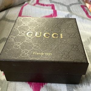 Gucci box for belt or wallet 5in x 5x 2.5 inches tall